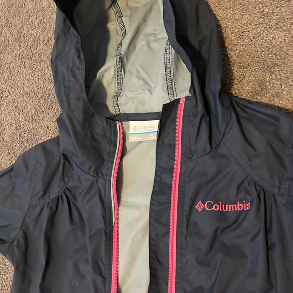 Columbia Raincoat Jacket - Picture 2 of 4